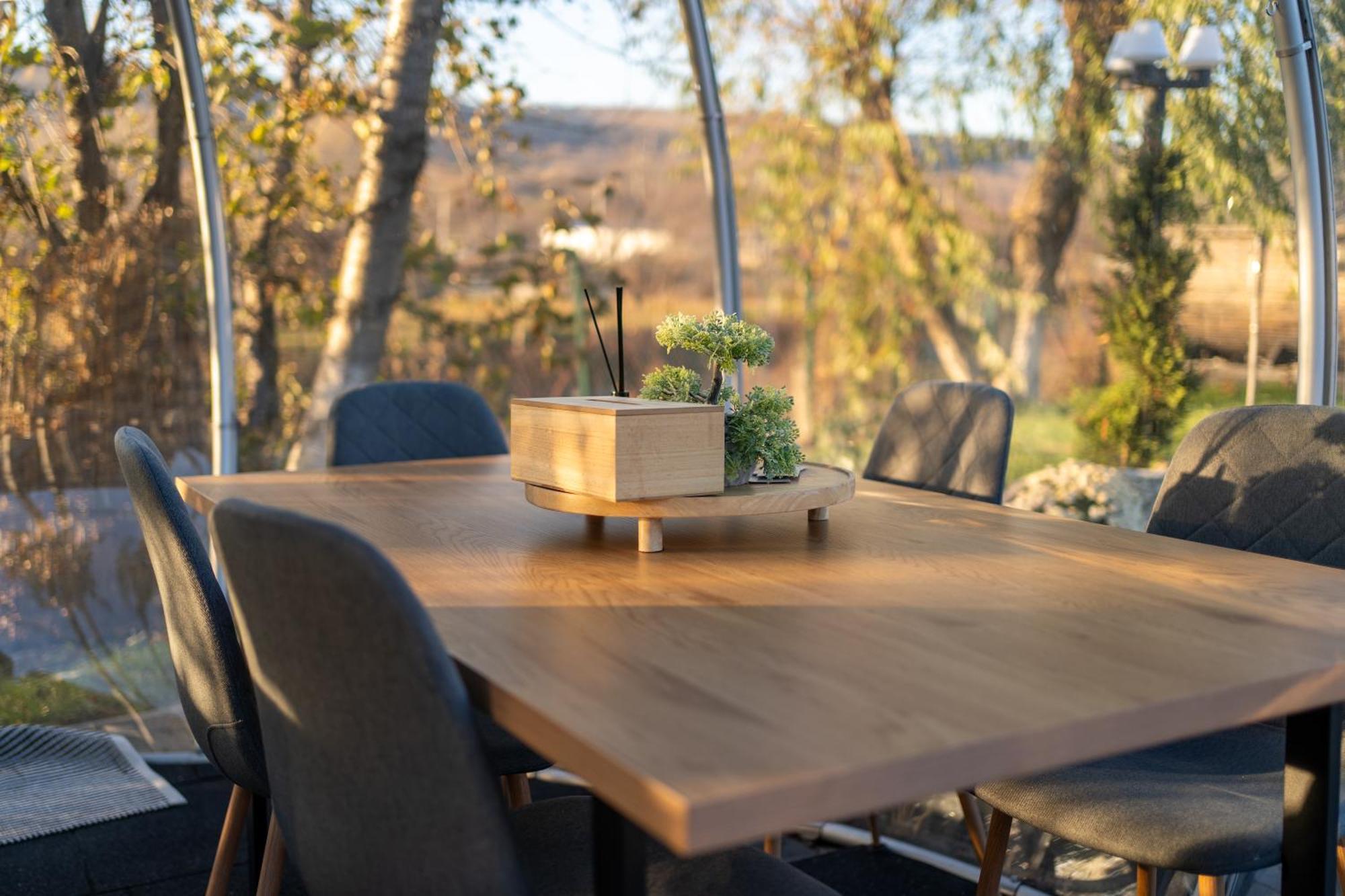 Glamp In Style Pods Resort Bran  Eksteriør bilde